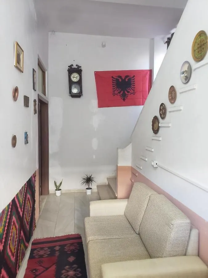 Hostel Oakland Tirana