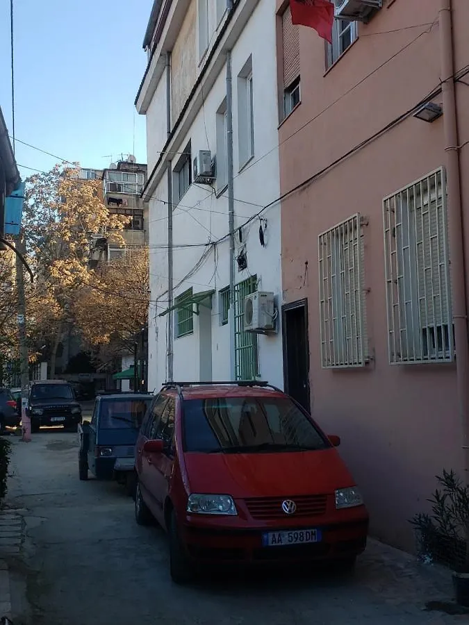 Hostel Oakland Tirana