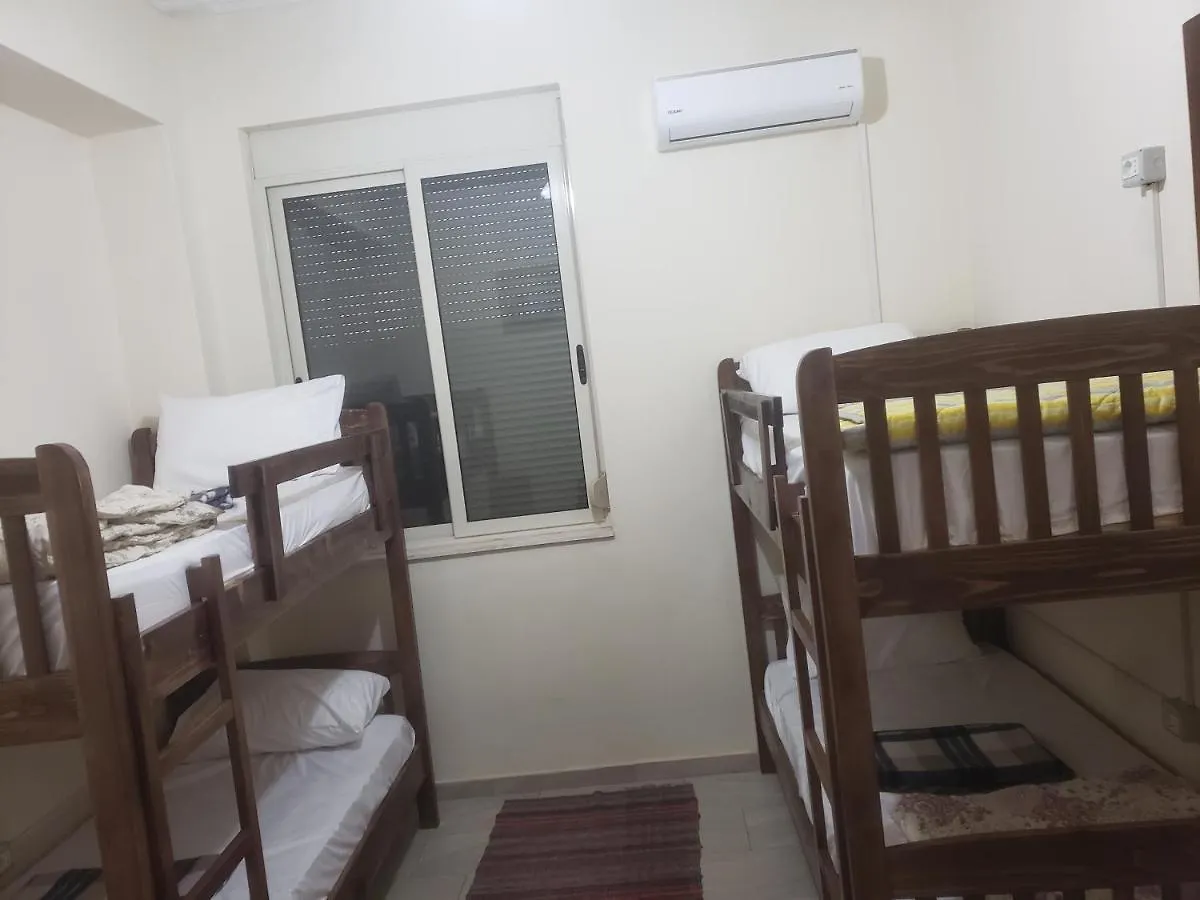 Hostel Oakland Tirana