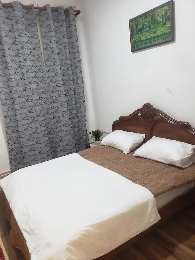 Hostel Oakland Tirana Albanie