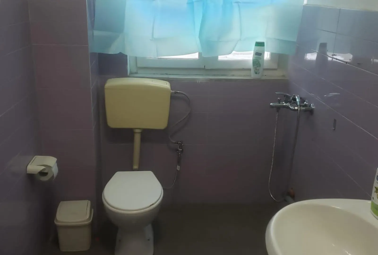 Hostel Oakland Tirana