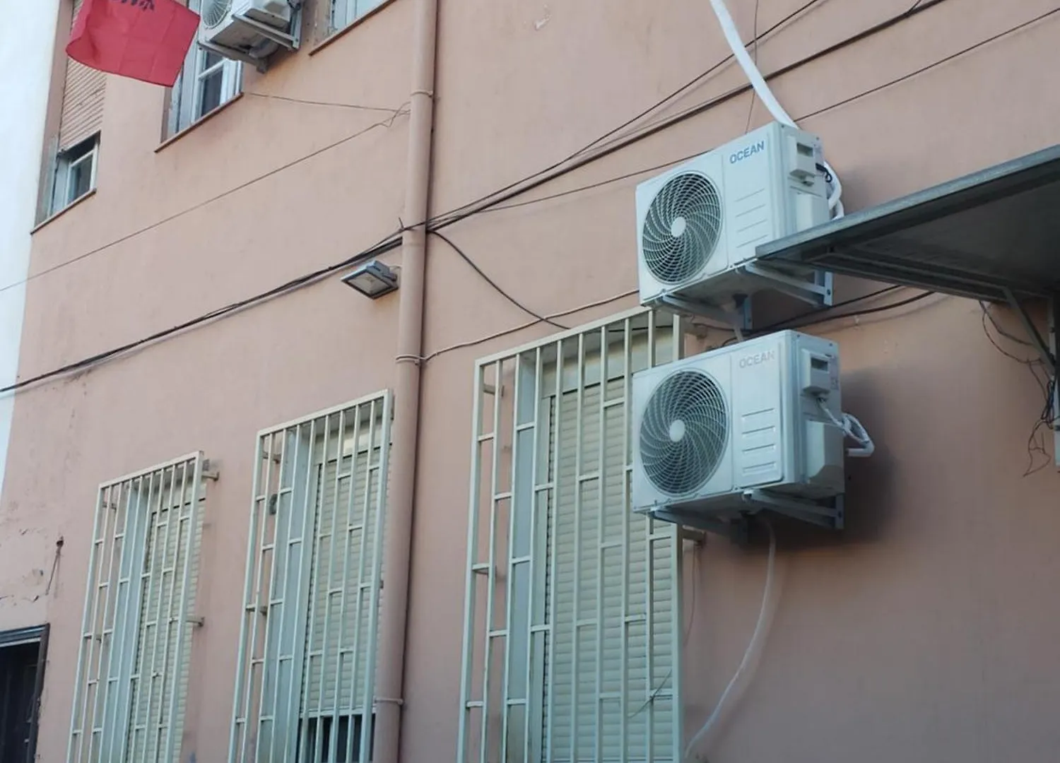 Hostel Oakland Tirana 0*,